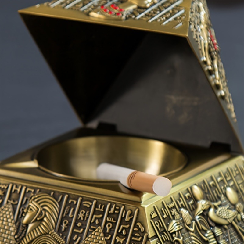 Egyptian Pharaoh Pyramid Ashtr - Vintage Collectible Ashtrays avis et prix