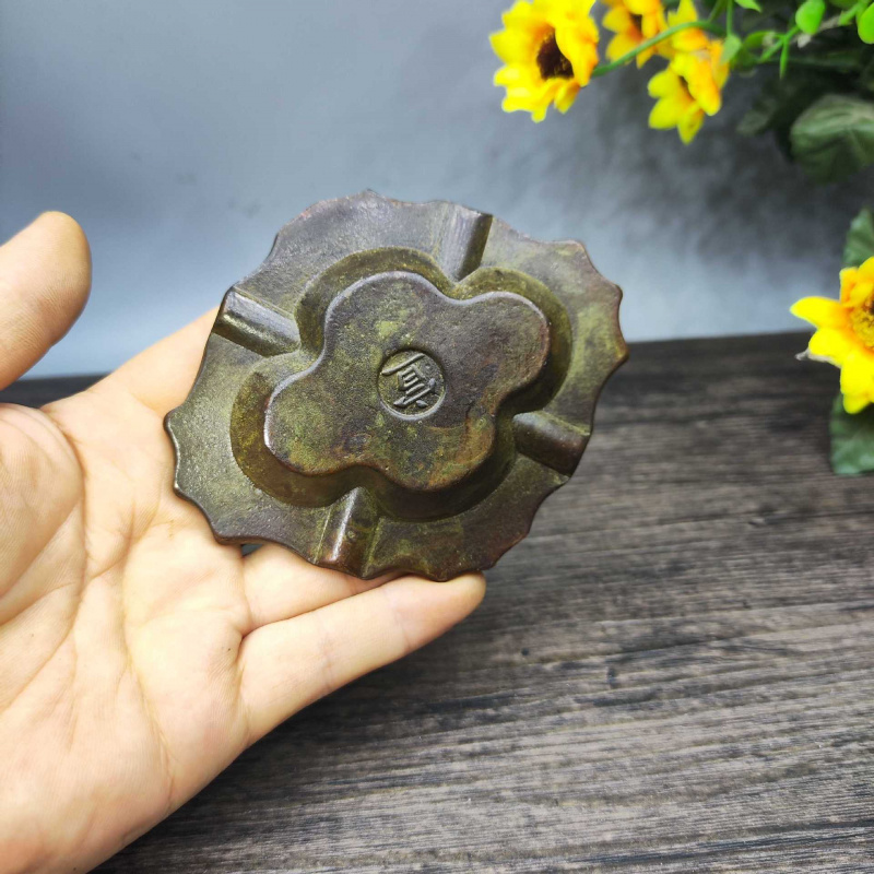 Antique collection, vintage -p - Vintage Collectible Ashtrays avis et prix